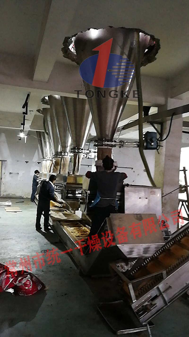常州統(tǒng)一干燥海魚(yú)顆粒飼料生產(chǎn)線調(diào)試工作圓滿結(jié)束